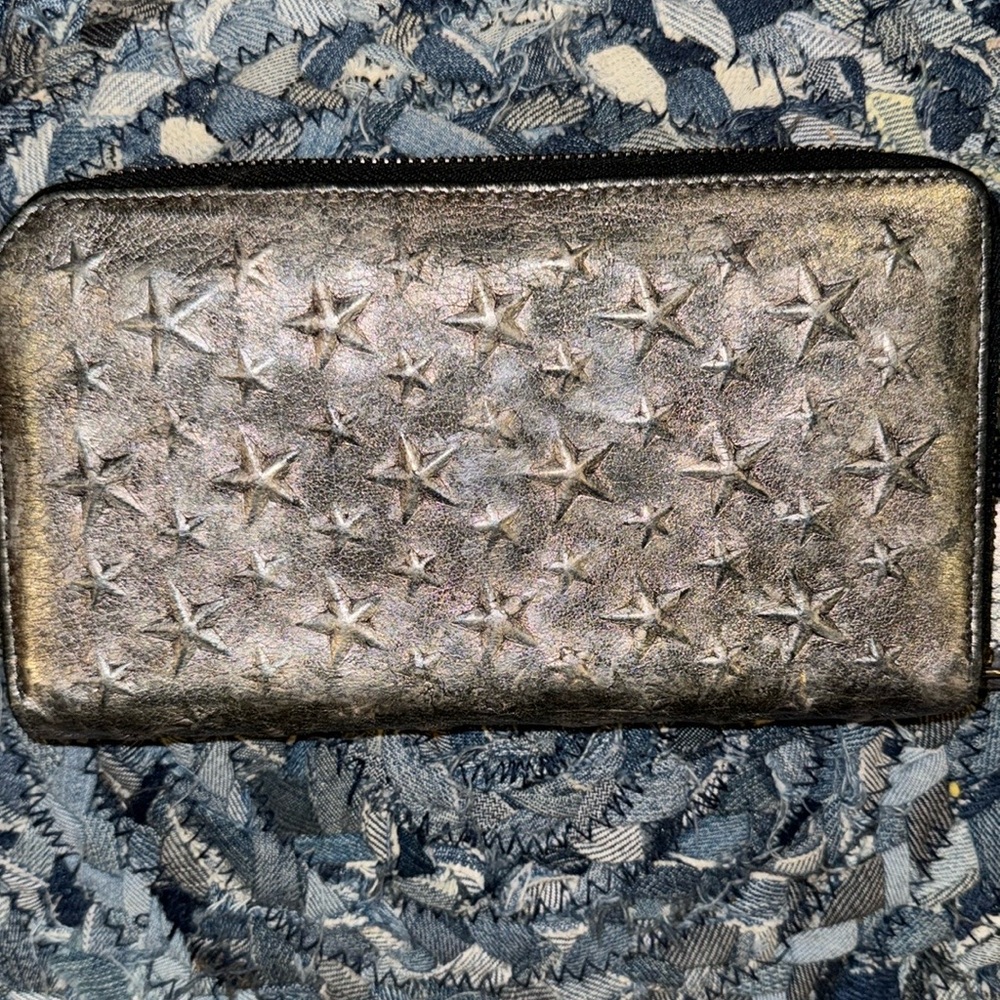 JIMMY. CHOO STARS WALLET MADE TO LOOK ROUGHED UP LIKE METAL/METALLIC ZIP AROUND